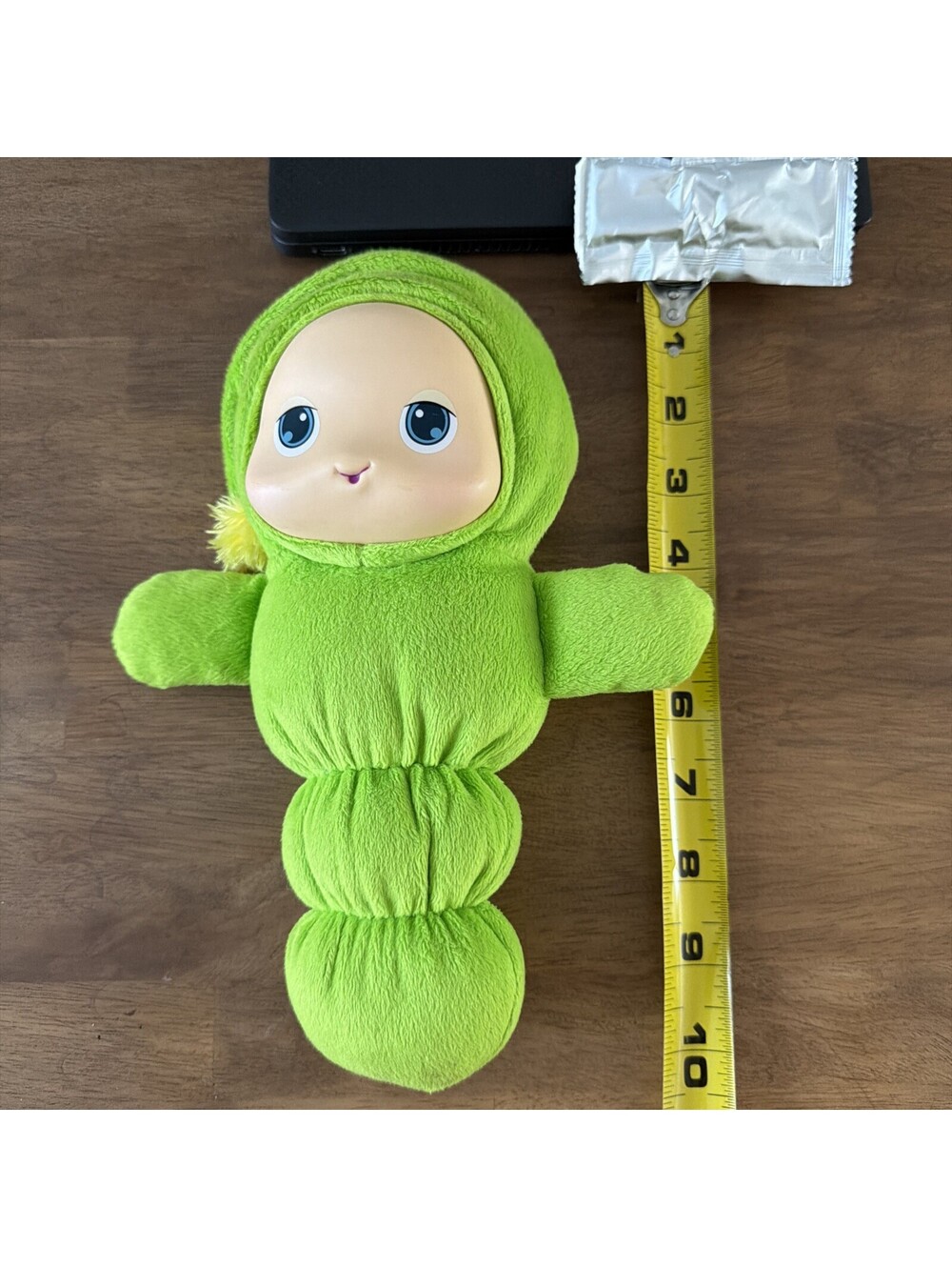 Hasbro Playskool Glo Worm Lullaby 2009 Glow Worm 10" Green Soft Plush Works